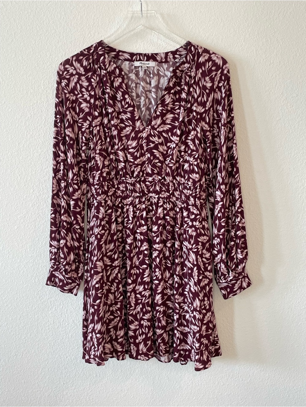 Madewell Smocked Y-Neck Mini Dress in Burgundy Floral M